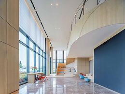 EVEN Hotel Shanghai Expo by IHG