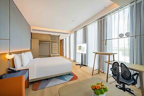 EVEN Hotel Shanghai Expo by IHG