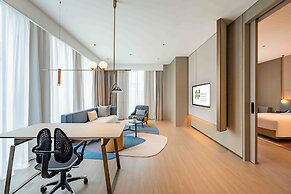 EVEN Hotel Shanghai Expo by IHG