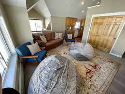 Earhart Crested Butte