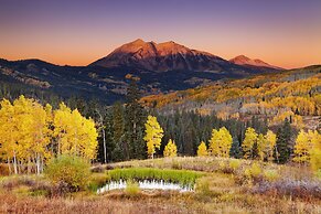 Earhart Crested Butte