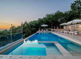 Villa with sea view Kontogialos