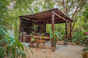 Madre Tierra Eco Habitat