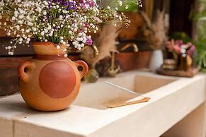 Madre Tierra Eco Habitat