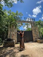 Madre Tierra Eco Habitat