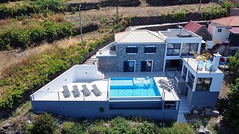 Villa do Espig o by Atlantic Holiday