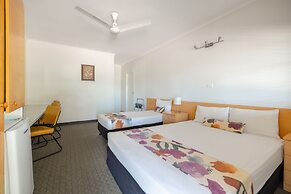 Landsborough Lodge Motel
