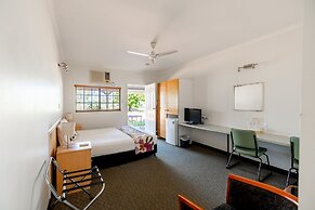 Landsborough Lodge Motel