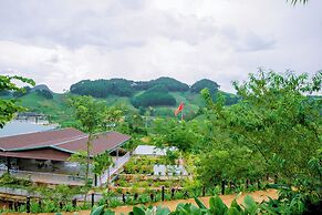 Vigolando Van Ho Resort