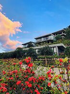 Vigolando Van Ho Resort