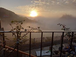 Vigolando Van Ho Resort