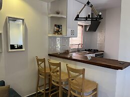 Private House With Pool and Sea View in Antalya