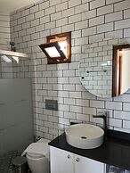 Private House With Pool and Sea View in Antalya