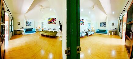 Cruiser Island Resort by Swiss-Belhotel