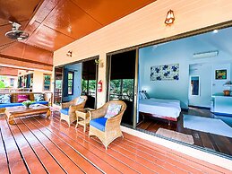 Cruiser Island Resort by Swiss-Belhotel