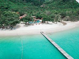 Cruiser Island Resort by Swiss-Belhotel