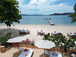 Cruiser Island Resort by Swiss-Belhotel