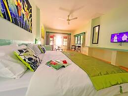 Cruiser Island Resort by Swiss-Belhotel