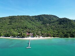 Cruiser Island Resort by Swiss-Belhotel