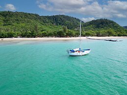 Cruiser Island Resort by Swiss-Belhotel