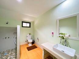 Cruiser Island Resort by Swiss-Belhotel