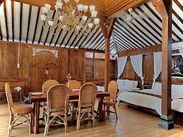 Bintan Exotica Resort By Waringin Hospitality