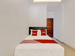OYO 92166 Nirwana Inn Syariah