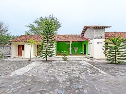 SPOT ON 92220 Sari Laut