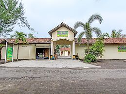 SPOT ON 92220 Sari Laut