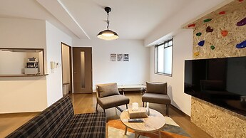 Dio Higashi Shinsaibashi