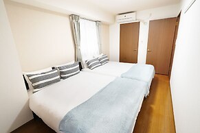 Dio Higashi Shinsaibashi