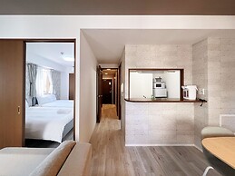 Dio Higashi Shinsaibashi