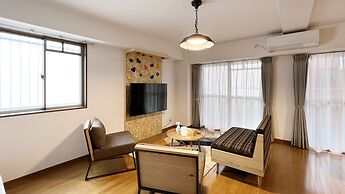 Dio Higashi Shinsaibashi