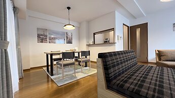 Dio Higashi Shinsaibashi