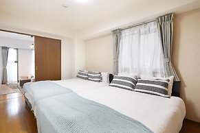 Dio Higashi Shinsaibashi