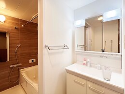 Dio Higashi Shinsaibashi