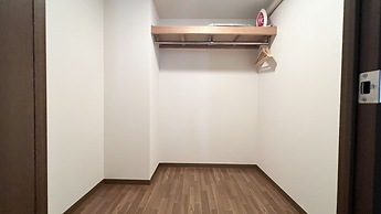 Dio Higashi Shinsaibashi