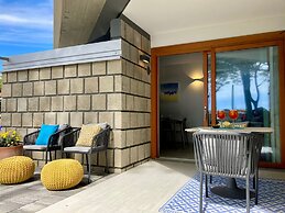 Seafront Apartments D'Olivo al Mare