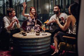 Ruby Stella Hotel London by IHG