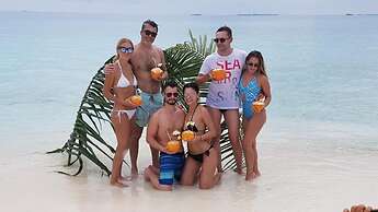 Batuta Maldives Fourson