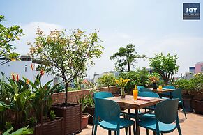 JOY APARTMENT TAY HO