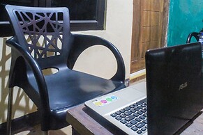 OYO 92060 We Bro Kost