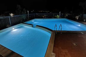 Nicole House With Stunning View And Pool