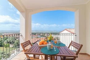 Nicole House With Stunning View And Pool