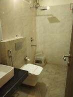 The Palm Hotel & Restaurant