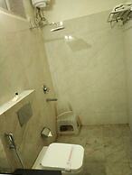 The Palm Hotel & Restaurant