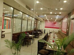 The Palm Hotel & Restaurant