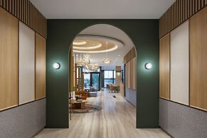 MaxOneHotels Kota Harapan Indah Bekasi