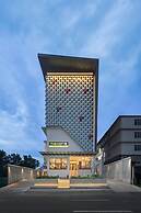 MaxOneHotels Kota Harapan Indah Bekasi