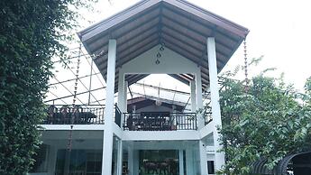 Sangrilla Holiday Resort